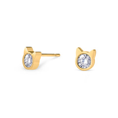 Elegant gold stud earrings in the shape of round cat head with zirconia stone in the middle.