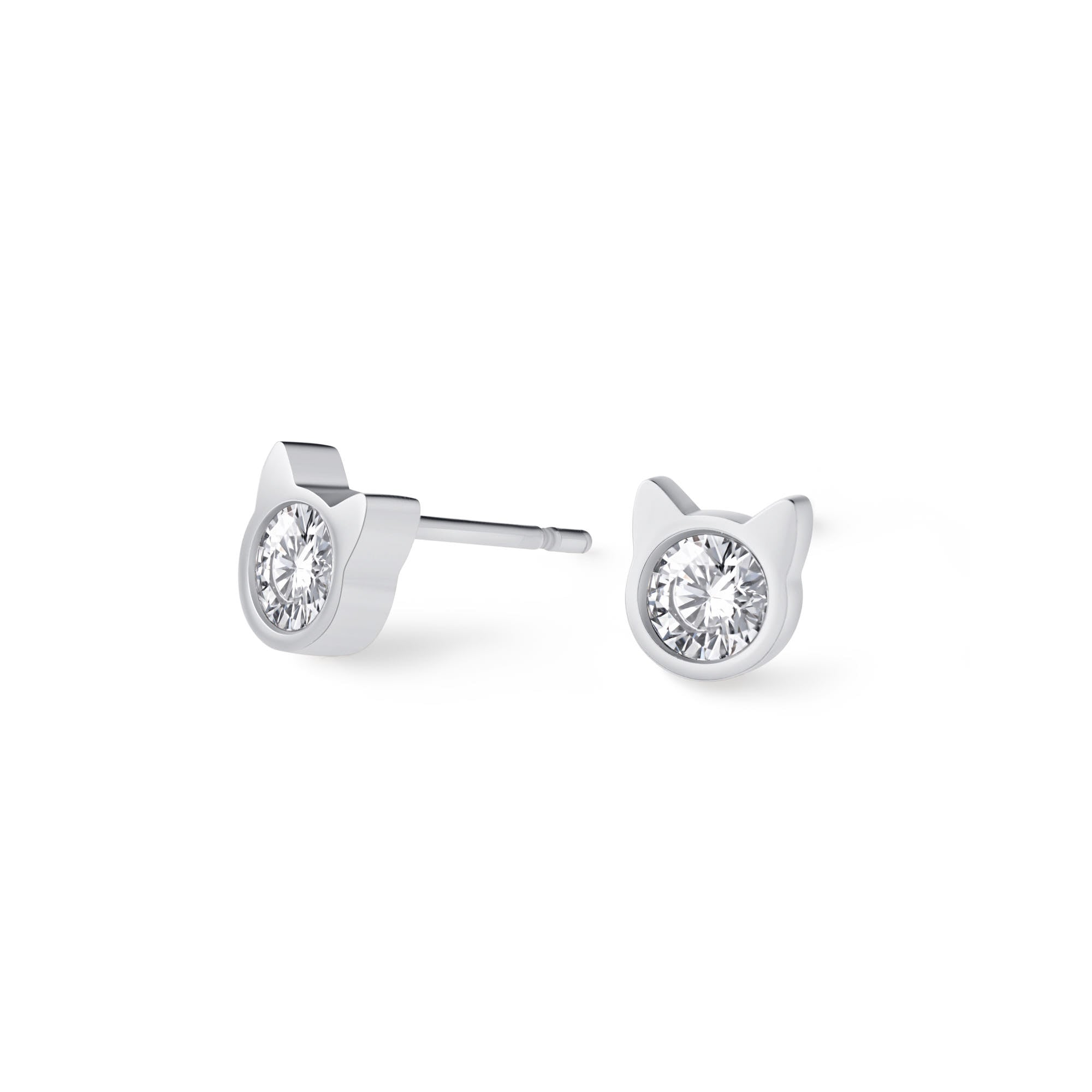 Stainless steel stud earrings shaped as cat head with zirconia stone in the middle.
